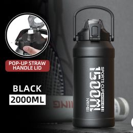 Water Bottles 2L bottle Thermos with Removable Straw Protable Stainless Steel Carry Handle for Gym 221130