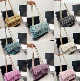 Women's Luxury Designers Shoulder Bags Tote 2023 New Fashion Style Texture Gold Chain Strap Portable Messenger Crossbody Bag Factory Direct Sales