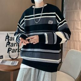 Mens Sweaters Literature and Art Loose Stripe Round Neck Knitwear Autumn Oversize Lazy Sweater men coat winter clothes sweter 221129