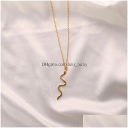 Pendant Necklaces Fashion Jewelry Womens Stud Earrings Metal Asymmetrical Geometric Distortion Long Drop Delivery Necklaces Pendants Dhw2E