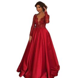 V-Neck Satin Evening Dresses Dubai A-Line Prom Gowns Long Sleeves Applique Women Plus Size Formal Satin Party