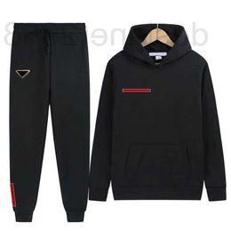 Men's Tracksuits designer Mens Set Designer Hoodie Sets Jumpers Tracksuit With Budge Embroidery Hoodies Pants Suit S-3XL T5T1
