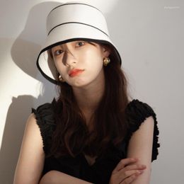 Berets French Hepburn Style Summer Large Brim Straw Hat Floppy Wide Black White Sun Cap Beach Foldable 2022 Hats For Women Lady
