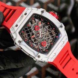 Uhren Armbanduhr Designer Richa Milles Herren vollautomatische mechanische Armbanduhr Tennis Vollhohlband Weinfass Typ Kohlefaser GWLA