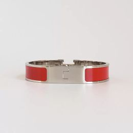 Bracelet de bracelet de bracelet 12 mm Titanium en acier Sliver Boucle Bracelet Bijoux de mode Hommes et femmes Bracelets Taille 17/19