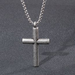 Collana classica con pendenti a forma di croce Gioielli in acciaio inossidabile placcato oro Uomo Donna Amante Regalo Gioielli religiosi