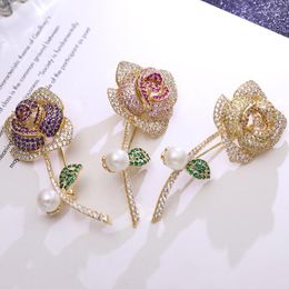 Brooches OKILY Elegant Bouquet Brooch Jewelry Luxury Pin Delicate Rose Flower Pearl For Women Girl Pins Broches Xmas Acccessori