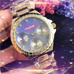 Mens Womens 38mm Unisex Watch Quartz Imported Movement Time Clock Stainless Steel Band Diamonds Ring Waterproof Luxury Gifts Business Mission Wristwatches