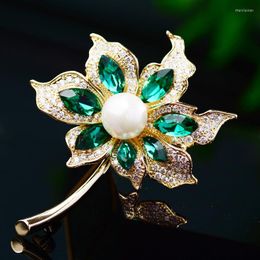 Brooches Korean Zircon Elegant Atmosphere Imitation Crystal Leaves Broochpin Man And Women Accessori Brooch Decor