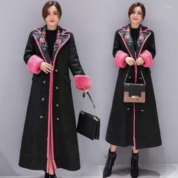 Women's Fur Women's & Faux Winter Embroidered Coat Women Thicken Long Temperament Leather Suede Windbreaker Trend Lamb Wool Patchwork