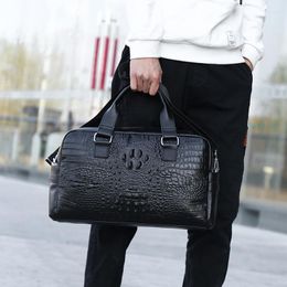 Duffel Bags YILIAN Men's Leather Handbag 2022 Business Document Crocodile Print Travel Bag Large Capacity Computer
