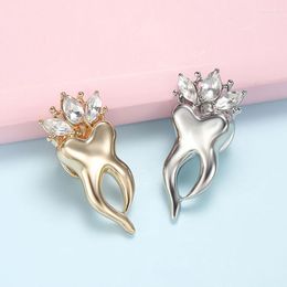Brooches Pretty Crystal Crown Tooth Pin For Dentist Student Cute Badge Accessories Silver Plated Enamel Women Pins