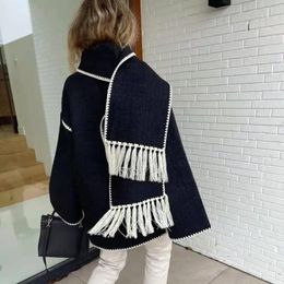 Lã feminina bordado jaqueta preto único breasted cachecol colarinho branco franjas outono inverno feminino contraste cor casaco cardigan