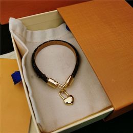 Party Favor Fashion designer female bracelet charm intangible luxury jewelry new magnetic buckle gold leather bracelet wristband watch strap