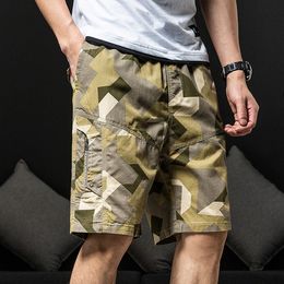 Camouflage Shorts Men Summer Casual Trousers Knee Length Men Streetwear Board Shorts Camo Pattern Plus Size Shorts Homme