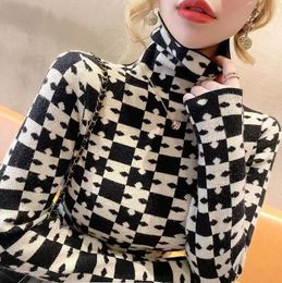 2023 Women's Sweaters Designer Luxury for Vintage Print Long Sleeve Turtleneck T Shirt Fop Autumn Winter Apple crop top