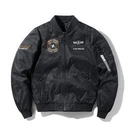 Mens Jackets Militares Militares ao ar livre usam roupas voadoras de lados duplos para pilotos espessos de bombardeiro quente 220930