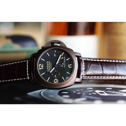 Luxusuhren für Herren, mechanische Uhr, Schweizer Automatikwerk, Saphirspiegel, 44 mm, importiertes Rindsleder-Armband, Marke Italien, Sport-Armbanduhren Eele