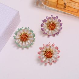 Spettame doreen Box Sweet Daisy Flower Series Colorful for Elegant Women Abbigliamento Accessori per spilla regalo 25mm -30 dia 1 PC