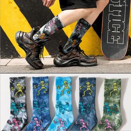 Men's Socks Tie-dye Long Tube Men Skull Skateboard Hip Hop Harajuku Street Trend Solid Colour Cotton Basketball Women