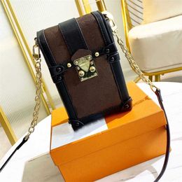 Top Quality Vertical Pochette designer Bag Essential Trunk Small Purse S-Lock Mono Mini Bag gram Luxurys designers Bags M63913