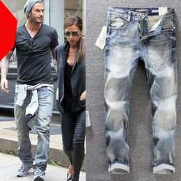 Jeans firmati Pantaloni da ricamo in denim da uomo Pantaloni con fori di lusso di moda Pantaloni taglia USA 28-40 Pantaloni con cerniera afflitti Hip Hop per