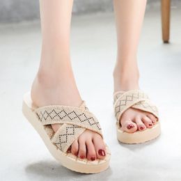 Sandals The 2022 Ms Summer Cool Slippers Tassel Cross With Flat Shoes High Thick Bottom To Prevent Slippery Spot Beach