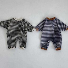 Rompers 2021 New Fashion Plaid Newborn Baby Romper Cute Baby Boy Long Sleeve Clothes Loose Casual Toddler Jumpsuit Girl Clothes J220922