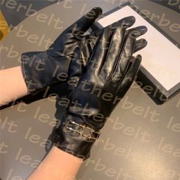 Designer Leather Gloves Classic Double Letter Mitten Winter Outdoor Warm Gloves Women Touch Screen Glove