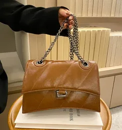 Luxury Designer Paris Hourglass Bags Crocodile Pattern Chain Underarm Bag Oil Wax Leather Shoulder Messenger Bag Handbag Autumn and Winter Style