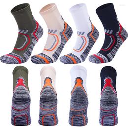 Men's Socks Men Thick Sweat Sweat-Absorbent Outdoor Sports Walking Stockings Medium Tube Basketball Mountaineering Badminton Running