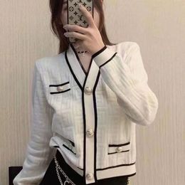 Woman Outerwear lady Slim Cardigan Sweatshirts Womens Designers Jacket Black White Long Sleeve Coats knit Chothing Cardigan