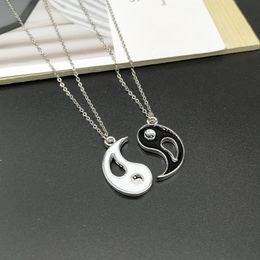 2 PCS Best Friends Necklace Jewellery Yin Yang Tai Chi Pendant Couples Paired Necklaces&Pendants Unisex Lovers Valentine's Gift