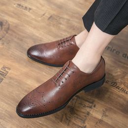 Vegan oxford shoes pointed toe punch men's lace up fashion formal casual shoes largesizes 38-47