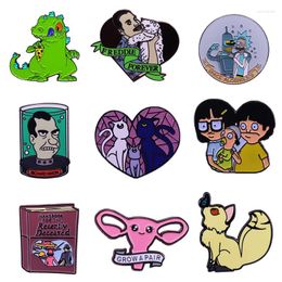 Brooches P4709 Dongmanli Fashion Anime Figure Enamel Pins Custom Lapel Backpack Badge Jewelry Friends Gifts