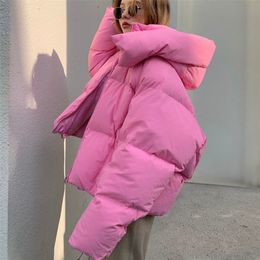 女性のダウンサイズの女性冬のジャケットショートフード付きパーカーカジュアルソリッドカラー濃い暖かい綿パドアウターパフコート女性221007