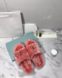 Winter Women lamb Wool Slides Slipper Top Quality Embroidery Letters Slippers Flat Bottom Home Sandals Flip Flops Designer Shoes Fur Fluffy Warm Outdoor