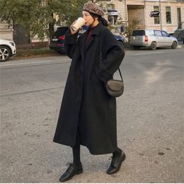 Womens Wool Blends Autumn and winter Korean woolen coat womens classic retro double breasted loose and slim medium and long woolen coat 221007