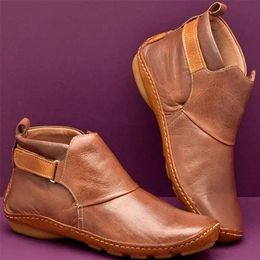 Boots Women 2022 Autumn Ankle Casual s Shoes Boot Retro Flat Booties Plus Size Short Botas De Mujer 221007