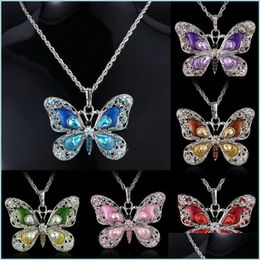 Pendant Necklaces Butterfly Necklaces Jewelry Retro Colorf Rhinestone Crystal Green Animal Pendants Hollowing Out Womens Alloy Neckla Dhklf