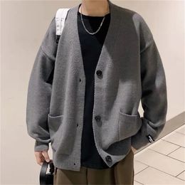 Mens Sweaters V Neck Knitted Cardigans for Men Casual Sweaters Korean Fashion Singlebreasted Tops Mens Loose Knitwear Spring Autumn 221007