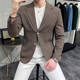 Men's Suits Spring British Style Slim Fit Plaid Blazer Men 2022 Fashion Business Casual Suit Jacket Wedding Party Formal Homme