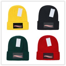 Beanie/skull Visor Caps New Fashion Men Women Warm Winter Beanie Large Faux Fur Pom Poms Bobble Hat Knitted Ski Cap PP-11