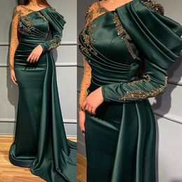 Elegant Jade Green Evening Dresses Arabic Dubai Gold Lace Applique Beaded Long Sleeve Mermaid Prom Gown 2023 Satin Celebrity Party Wear Robes De Soiree