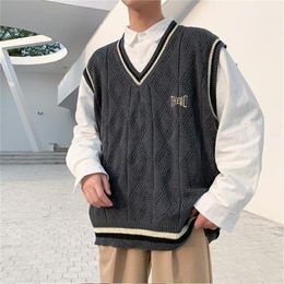 Mens Sweaters Sweater Vest Men Fashion Streetwear Trendy Vneck Solid Colour Loose Sleeveless Vest Pullover Mens Knitwear Autumn 221007