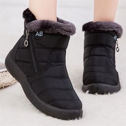 Stivali 2022 Moda Stivali da neve impermeabili da donna Stivali con plateau in pelliccia Scarpe da donna con cerniera per le donne Peluche Scarpe invernali calde Botas Mujer 221007