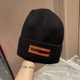 Designer Men and women Beanie Cap Luxury Skull Hat Knitted Caps Ski Hats Snapback Mask Fitted Unisex Winter Cashmere Casual Outdoor