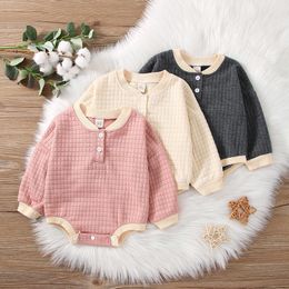 Rompers New 2022 Baby Girls Boys Jumpsuit Toy Suit Baby Plaid Casual Loose Long Sleeve Romper Spring Autumn Baby Clothes J220922