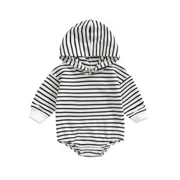 Rompers 018M Newborn Child Baby Boys Girls Clothes Autumn Stripe Print Romper Hooded Jumpsuit Long Sleeves Spring Autumn baby Outfit J220922