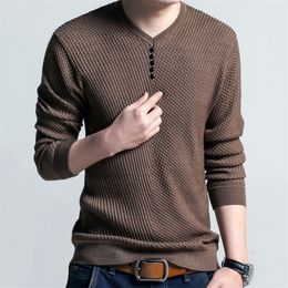 Mens Sweaters Chic Autumn Winter Sweaters Men Solid Color V Neck Long Sleeve Pullover Knitted Pull Sweater Mens Sweaters Male Knitwear 221008